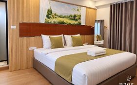 チャンナ プレイス　　　　　